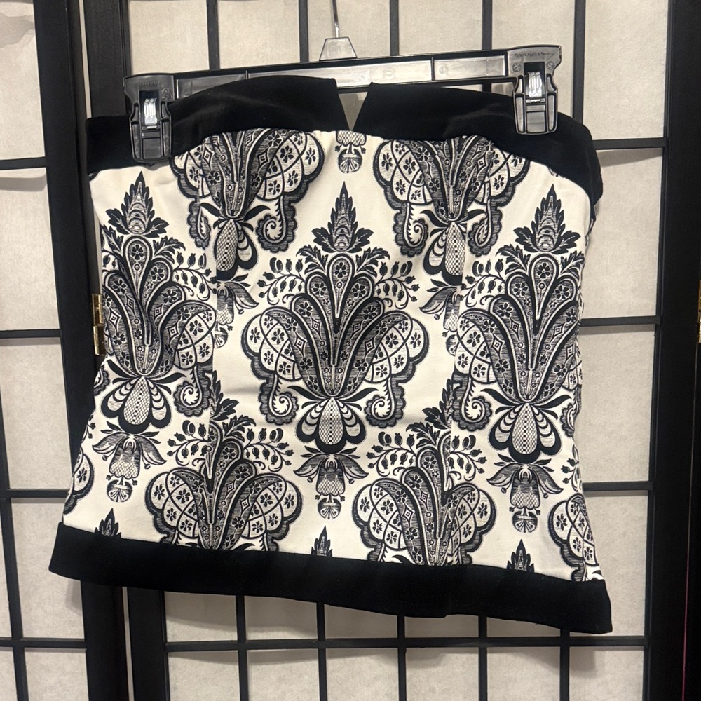 White House Black Market Black and White Corset Top